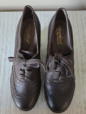 Natural Soul Brown Lace-Up Women's Oxfords